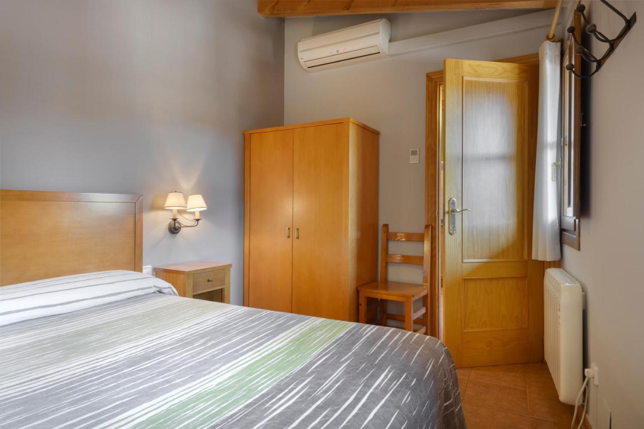 Apartamentos Casa Aurelia Alquézar Buitenkant foto